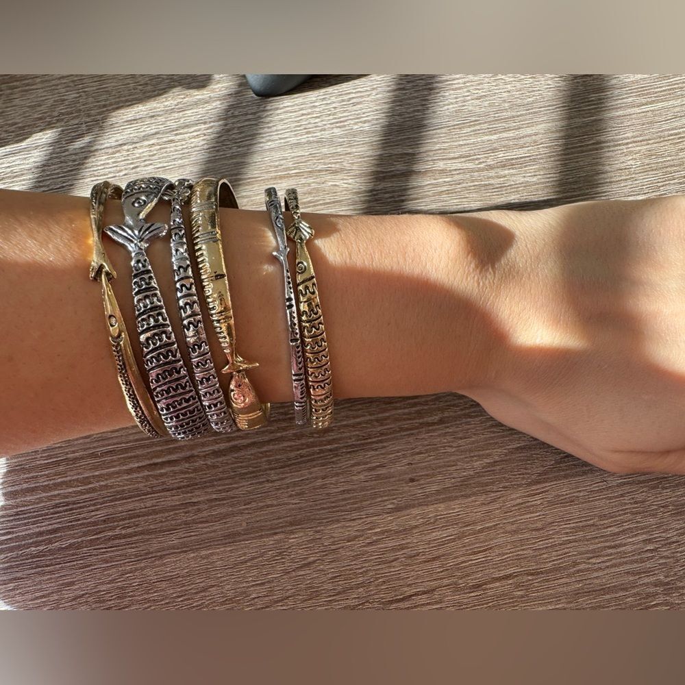 Fish Silver and Gold Bracelet Set A1513 - Picture 3 of 4
